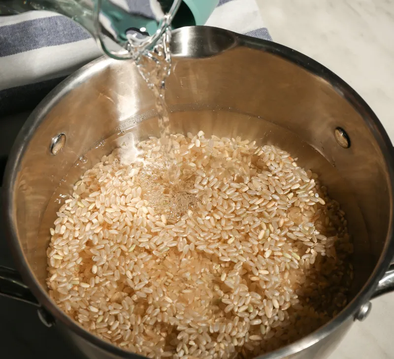 cooking brown rice in the oven