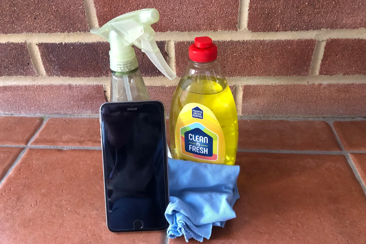 Homemade Mobile Phone Screen Cleaner Recipe (natural)