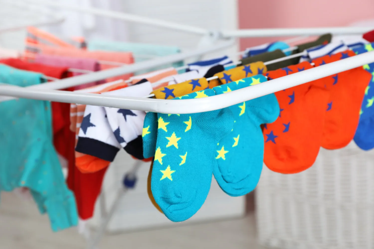 How To Dry Clothes Indoors (without causing damp)