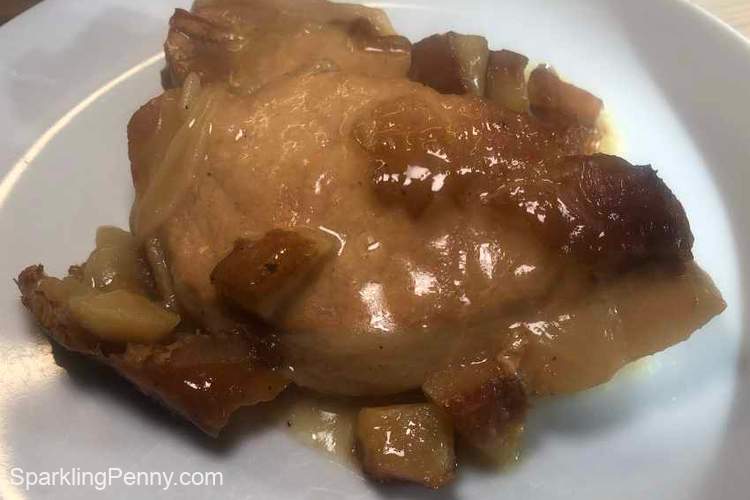 best slow cooker pork chops with apples
