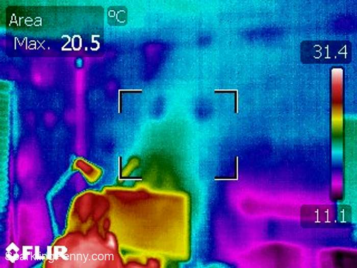 sitting at my desk thermal image