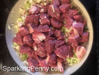 slow cooker beef stew with red wine and potatoes